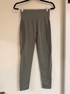 NVGTN High-Waist Olive Green Leggings